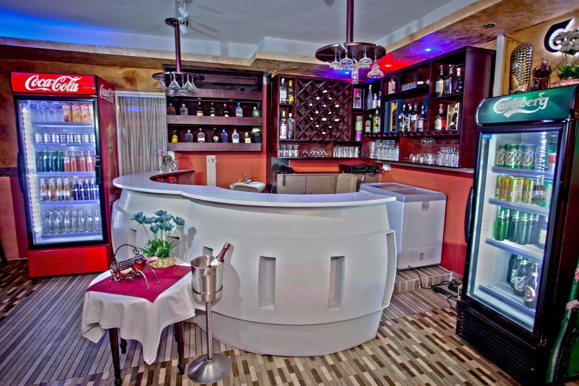 Hotel Nepal Tara Κατμαντού Εξωτερικό φωτογραφία
