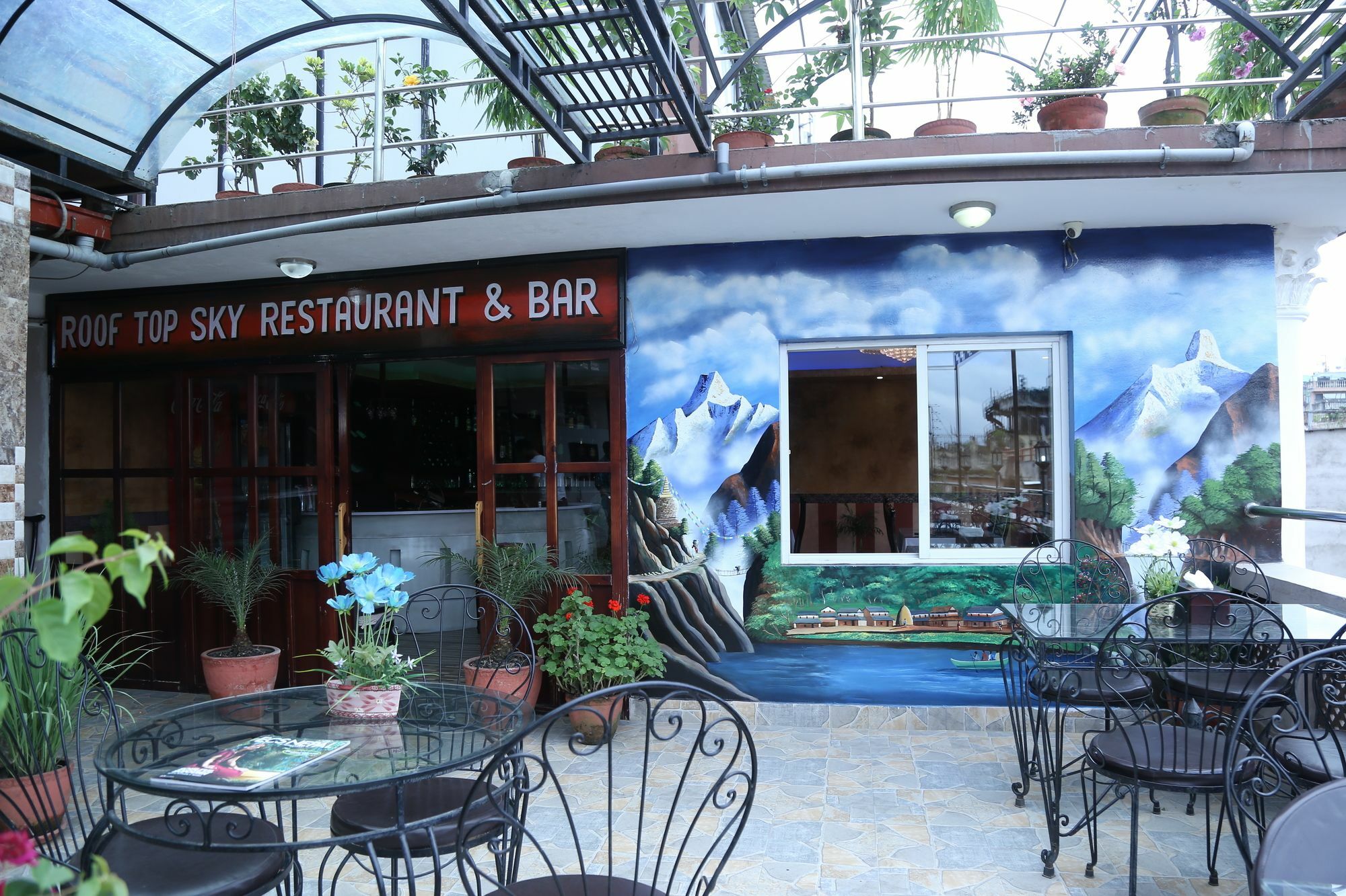 Hotel Nepal Tara Κατμαντού Εξωτερικό φωτογραφία
